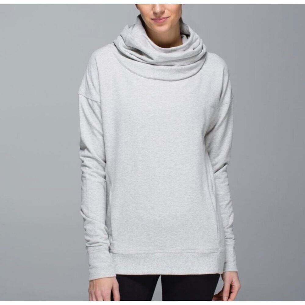 Lululemon Stress Less Gray Sweatshirt Pullover Top Size 6